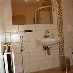 Guest house Hueblers-schlafquartier Furstenwalde