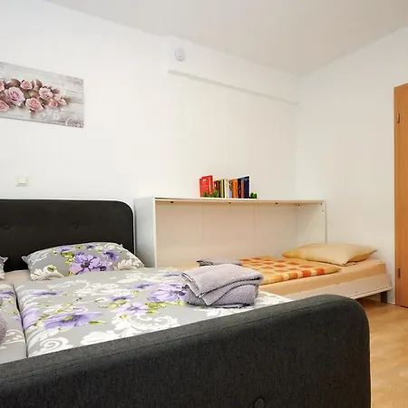 Gasthuis Hueblers-schlafquartier Fürstenwalde