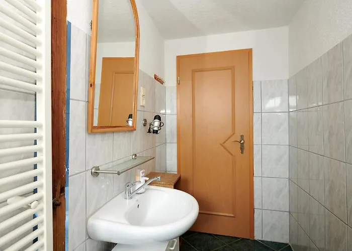 بيت ضيافة Hueblers-schlafquartier