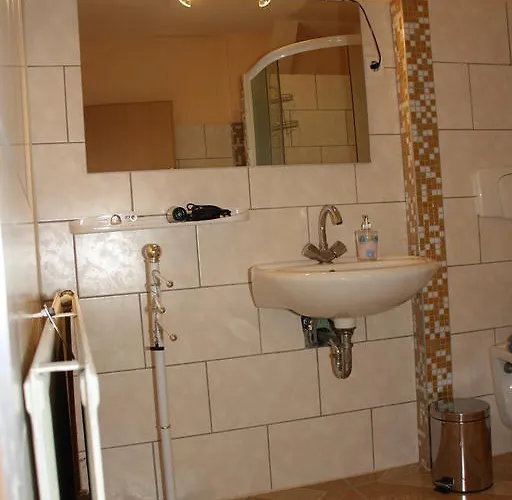 بيت ضيافة Hueblers-schlafquartier فرستيتفالد